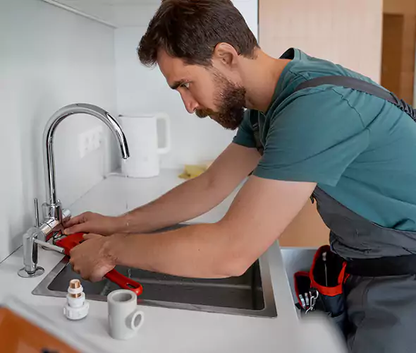 Professional Faucet Replacement Specialist in Rockville Centre, NY: Schedule Affordable Faucet Replacement Services with Us