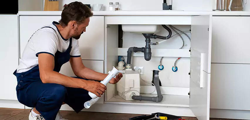 Plumbers for Frozen Pipes in Rockville Centre