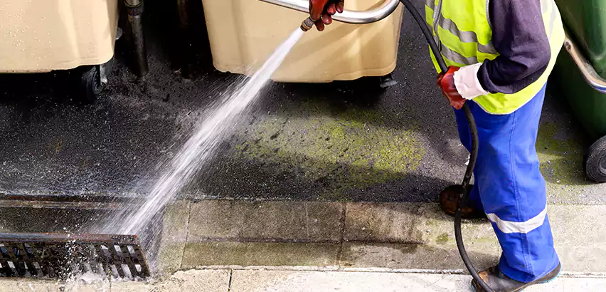 Jet Drain Cleaning in Rockville Centre